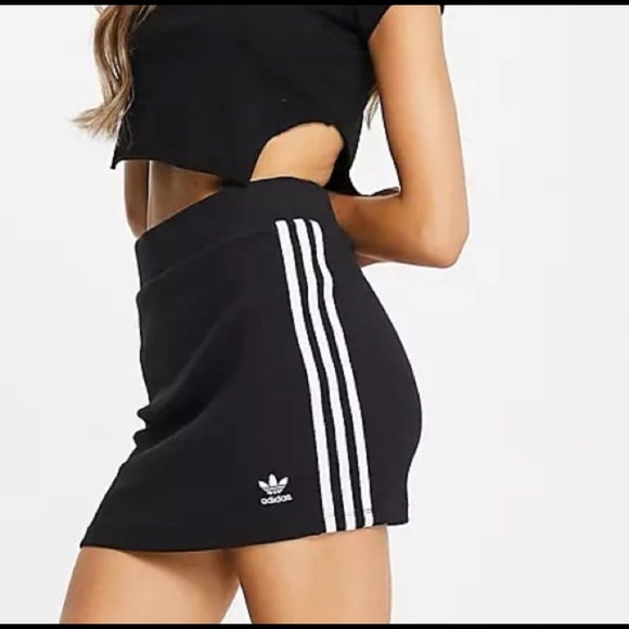 ワンピース *Adidas*adidas*Adidas* 3S Skirt Black IW8461 アディダス クラシック スカート - ブラック | アディダス ジャパン